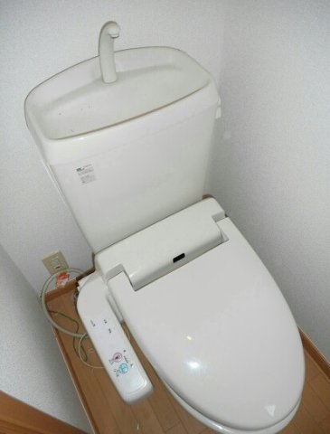 パイナリ今沢のトイレ写真