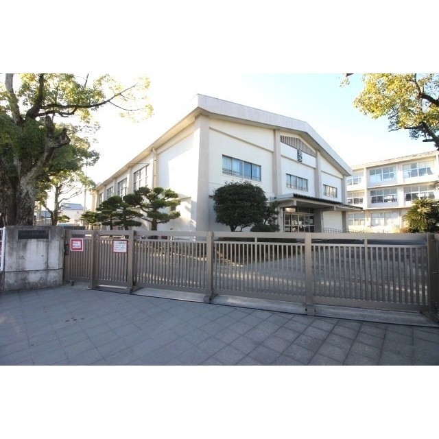 小学校　静岡市立千代田小学校（小学校）まで1300m