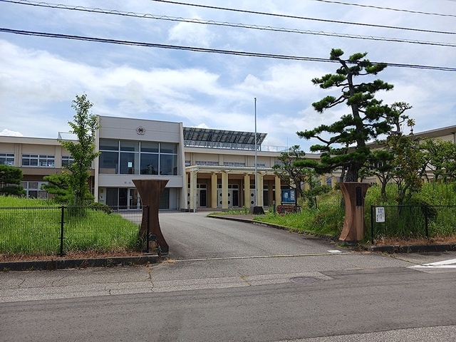 その他　射水市立東明小学校（その他）まで350m