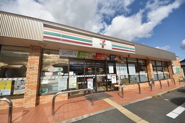 コンビニ　セブンイレブン　豊中少路1丁目店（コンビニ）まで1293m