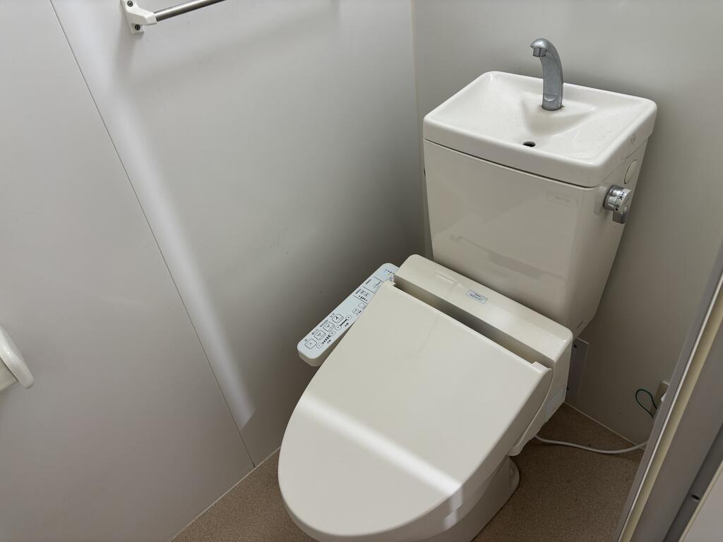 グランデール駅西のトイレ写真