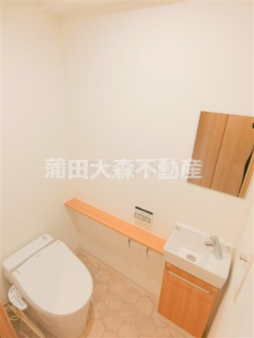 トイレ　温水洗浄便座