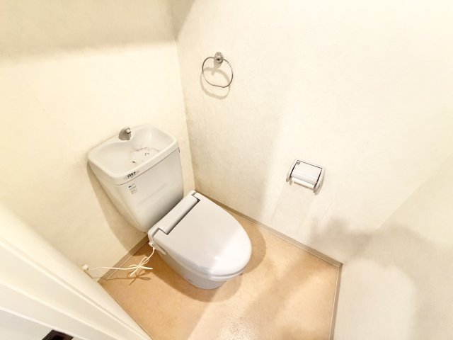 トイレ　トイレもきれいです