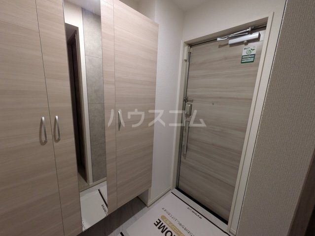 セレスティア柴又の玄関写真