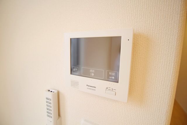 セキュリティ　同物件別部屋写真