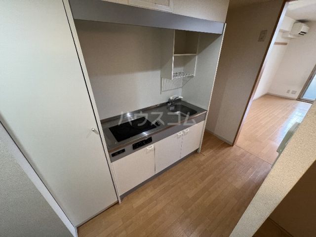 ラフィネ豊中南のキッチン写真