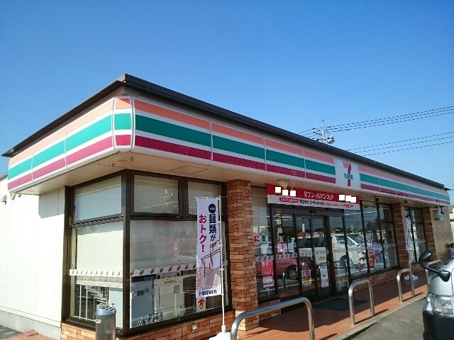 コンビニ　セブンイレブン玉村樋越店（コンビニ）まで1800m