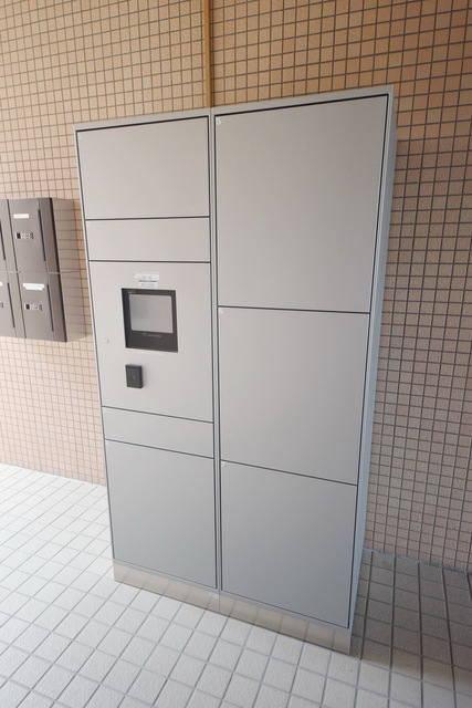 柿生駅前鈴木ビルの外観写真