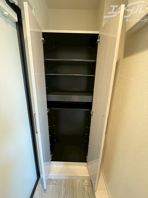 ヴァレスタ豊里の内装写真