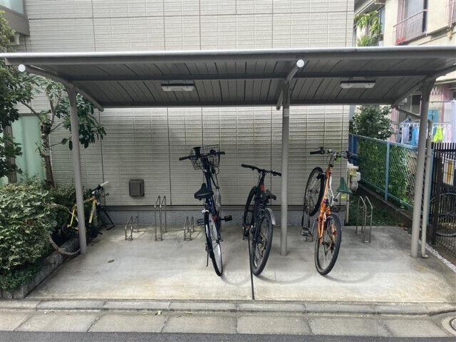 東急田園都市線 桜新町駅 徒歩7分 2階建 築9年の外観写真