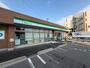 コンビニ　ファミリーマート箕面牧落三丁目店（コンビニ）まで1118m
