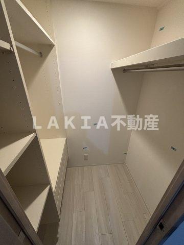 スプランディッド新大阪VIIの内装写真