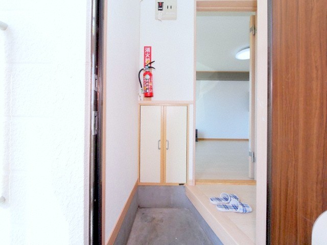 玄関　広々とした玄関です♪