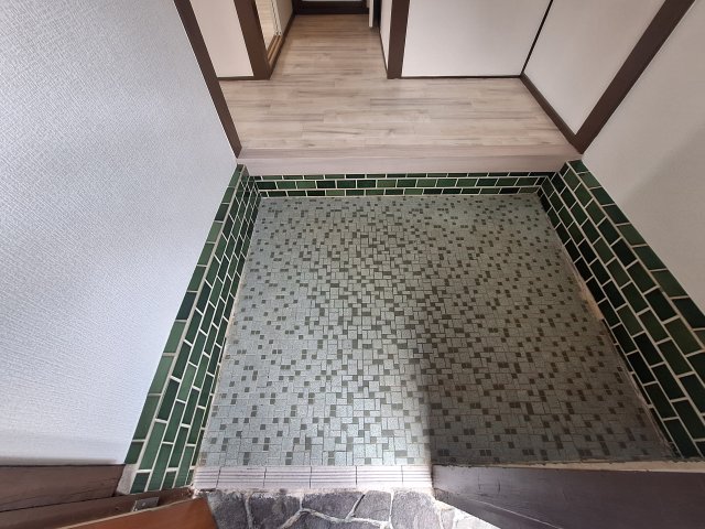 羽曳野市野々上1丁目貸家の玄関写真