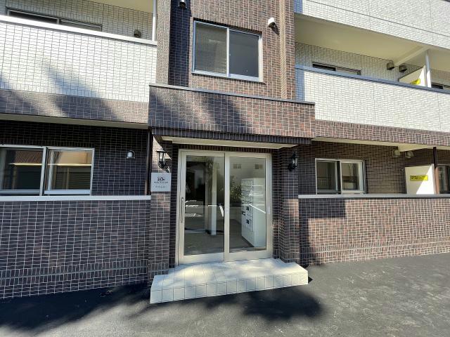 エントランス　エントランス部分