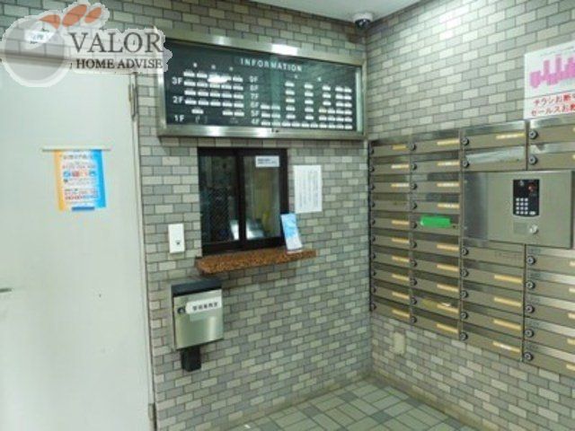 京急本線 生麦駅 徒歩3分 9階建 築36年の外観写真