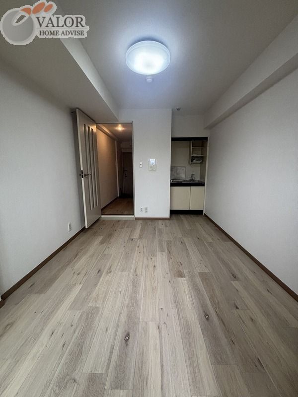 京急本線 生麦駅 徒歩3分 9階建 築36年の居間写真