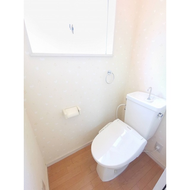 アドラシオン春日のトイレ写真