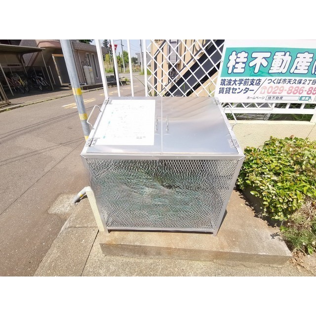 アドラシオン春日の外観写真