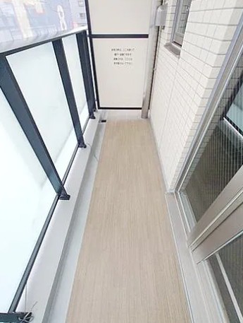 バルコニー　落ち着いた時間を過ごせるバルコニーです