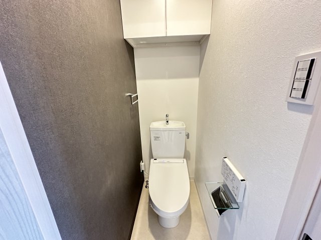 トイレ　902号室のお部屋。同型タイプです。