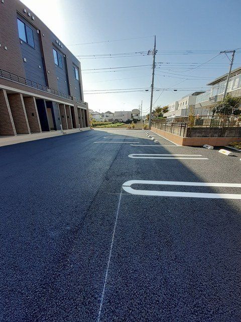 駐車場　駐車場