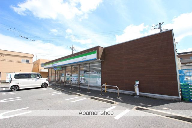 コンビニ　ファミリーマート東金南上宿店（コンビニ）まで648m