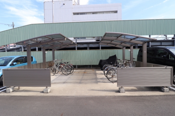 その他　自転車置き場も完備されています。