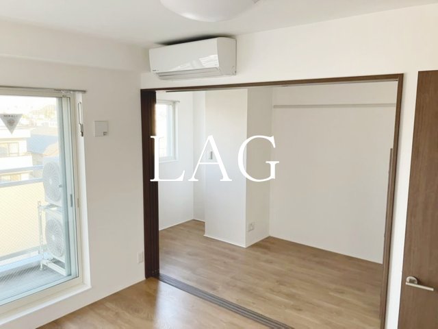 居室・リビング　洋室のお部屋です。