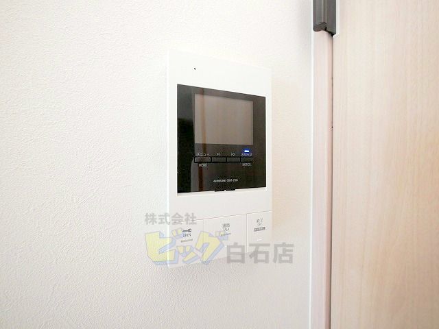 セキュリティ　モニター付きインターホン完備しています♪