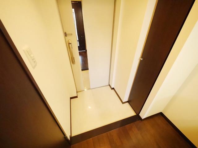 玄関　別部屋参考写真