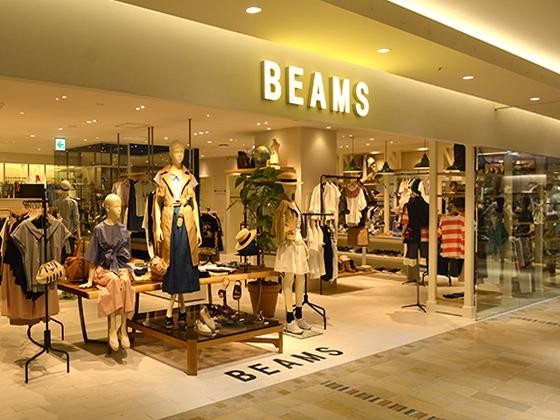 ショッピングセンター　ユニクロアトレ目黒店（ショッピングセンター）まで214m