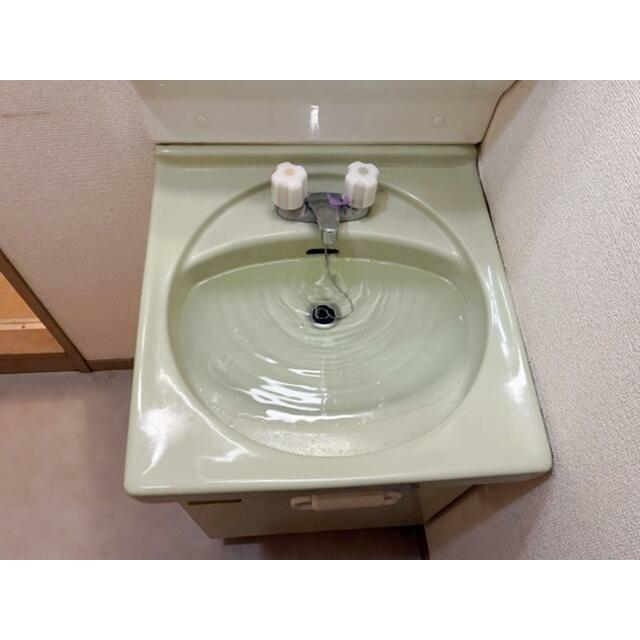 四之宮6丁目マンションのトイレ写真