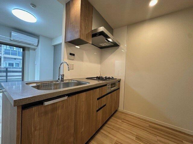 キッチン　写真は同タイプ住居です。
