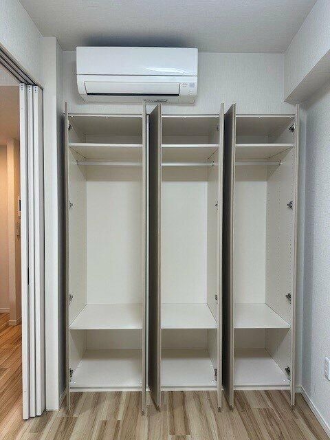 収納　写真は同タイプ住居です。