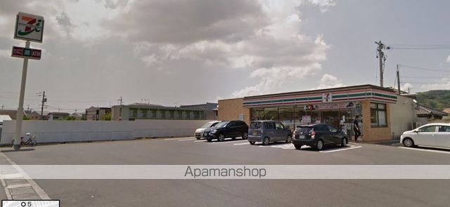 コンビニ　セブンイレブン倉敷連島中央３丁目店（コンビニ）まで176m