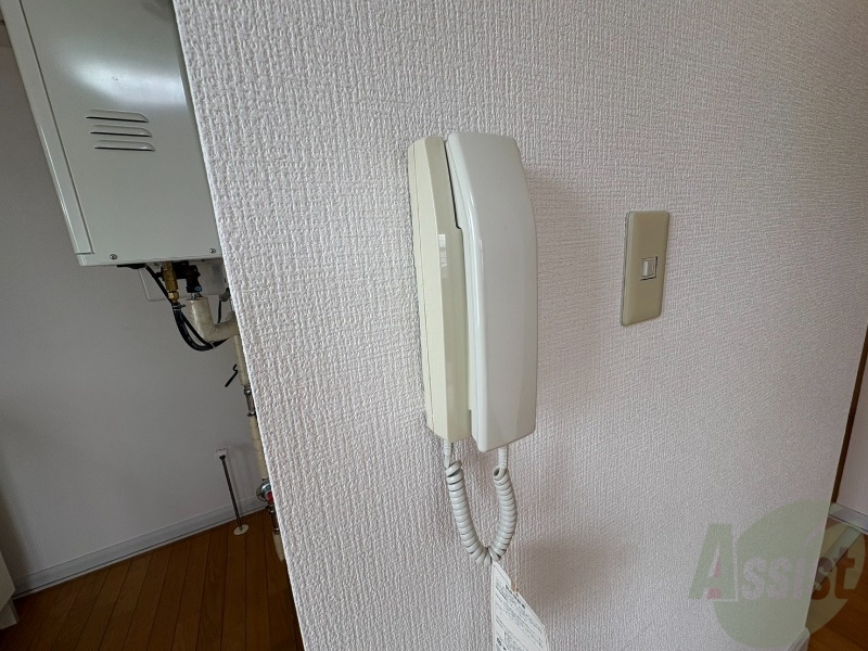 セキュリティ　インターホンは通話ができるので急な訪問があっても安心です。
