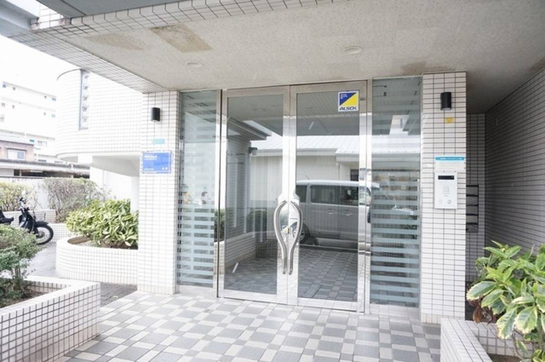 エントランス　エントランス