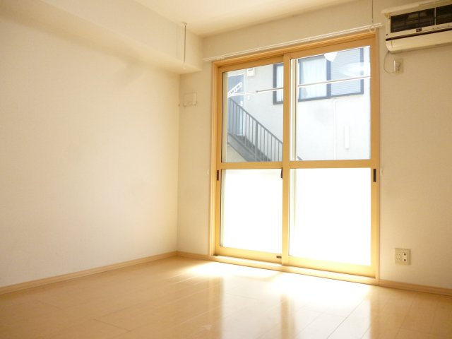 レトラートの居間写真