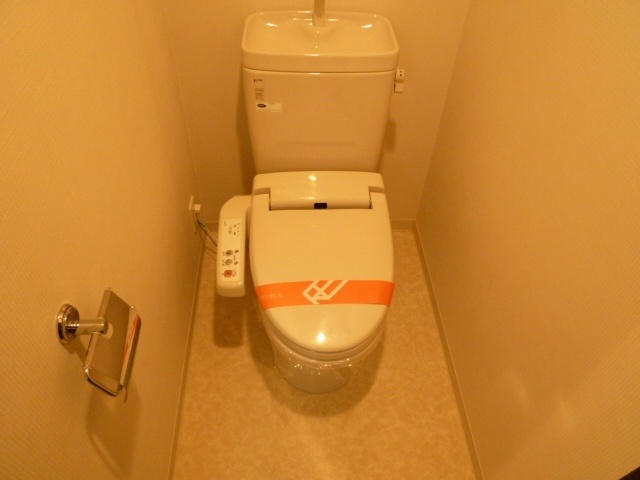 エス・キュート尼崎のトイレ写真