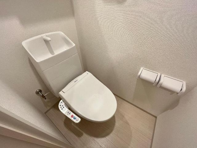 トイレ　シャワー付トイレ