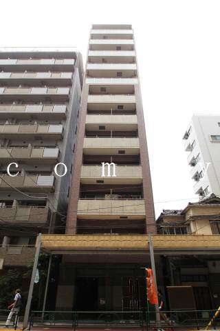 建物外観　最寄駅は徒歩３分