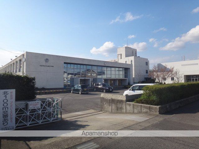 小学校　犬山市立　犬山西小学校（小学校）まで21m