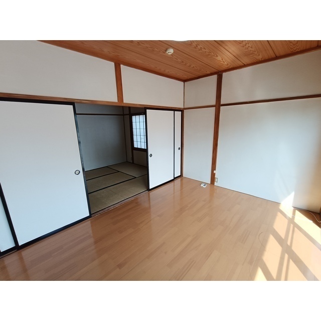 池田ハイツの居間写真