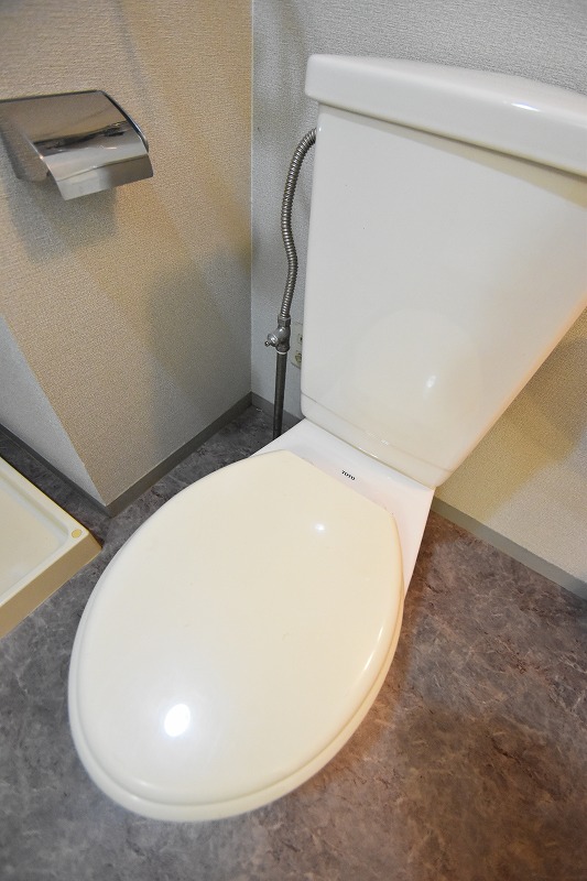 広島電鉄江波線 舟入本町駅 徒歩3分 7階建 築32年のトイレ写真