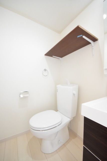 ハーミットクラブハウス弘明寺A棟のトイレ写真