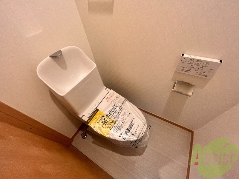 トイレ　トイレはウォシュレット付きです。シャワートイレは嬉しいですね