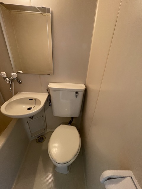 トイレ　別部屋参考写真