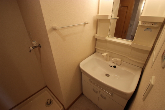 洗面設備　※別部屋の写真です