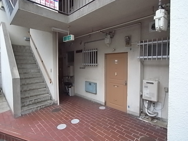 西灘マンションの外観写真